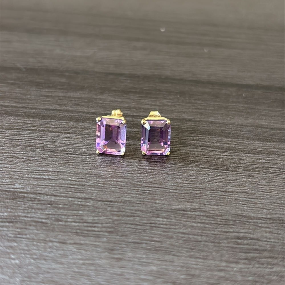 Vintage Amethyst Rectangle Cut 14K Yellow‎ Post Earrings